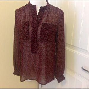 𝅺sheer red and black Talbots top